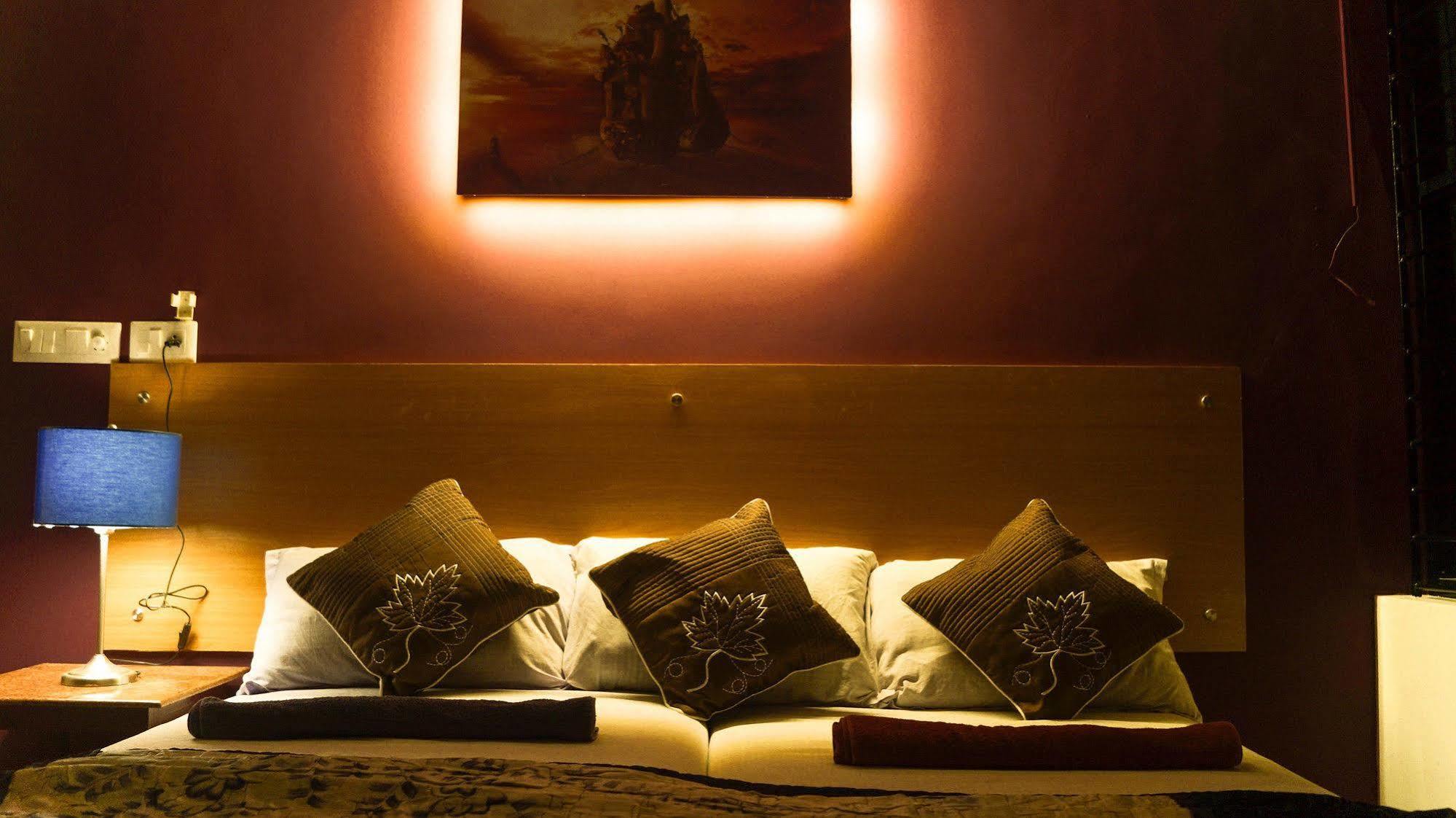 Dreams Hotel Kovalam Extérieur photo